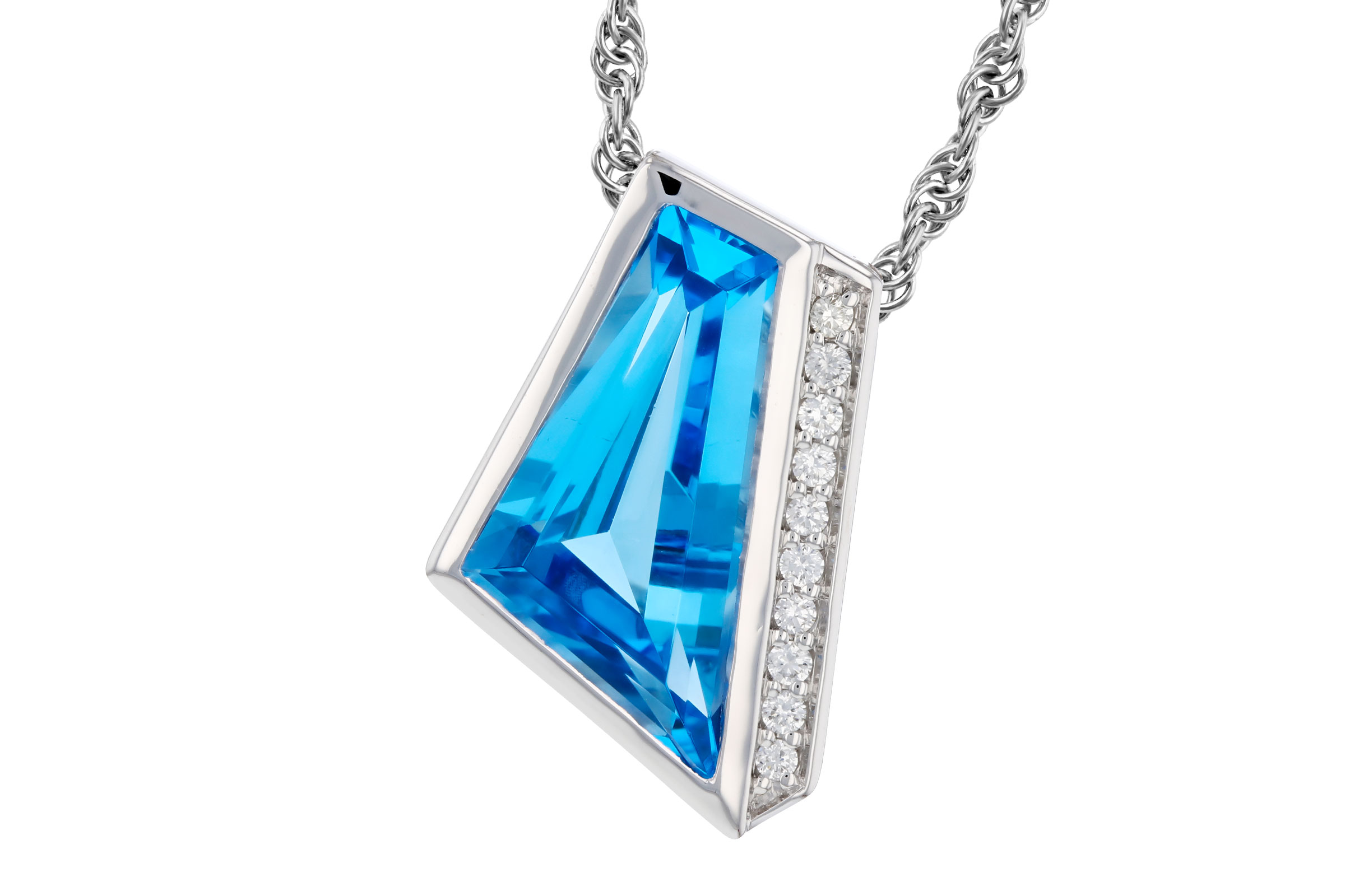 A321-47598: NECKLACE 2.42 SWISS BLUE TOPAZ 2.46 TGW